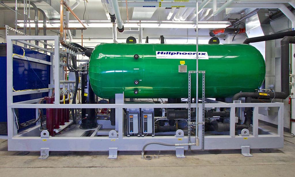 Industrial CO2 Refrigeration Systems: Hillphoenix ADVANSOR